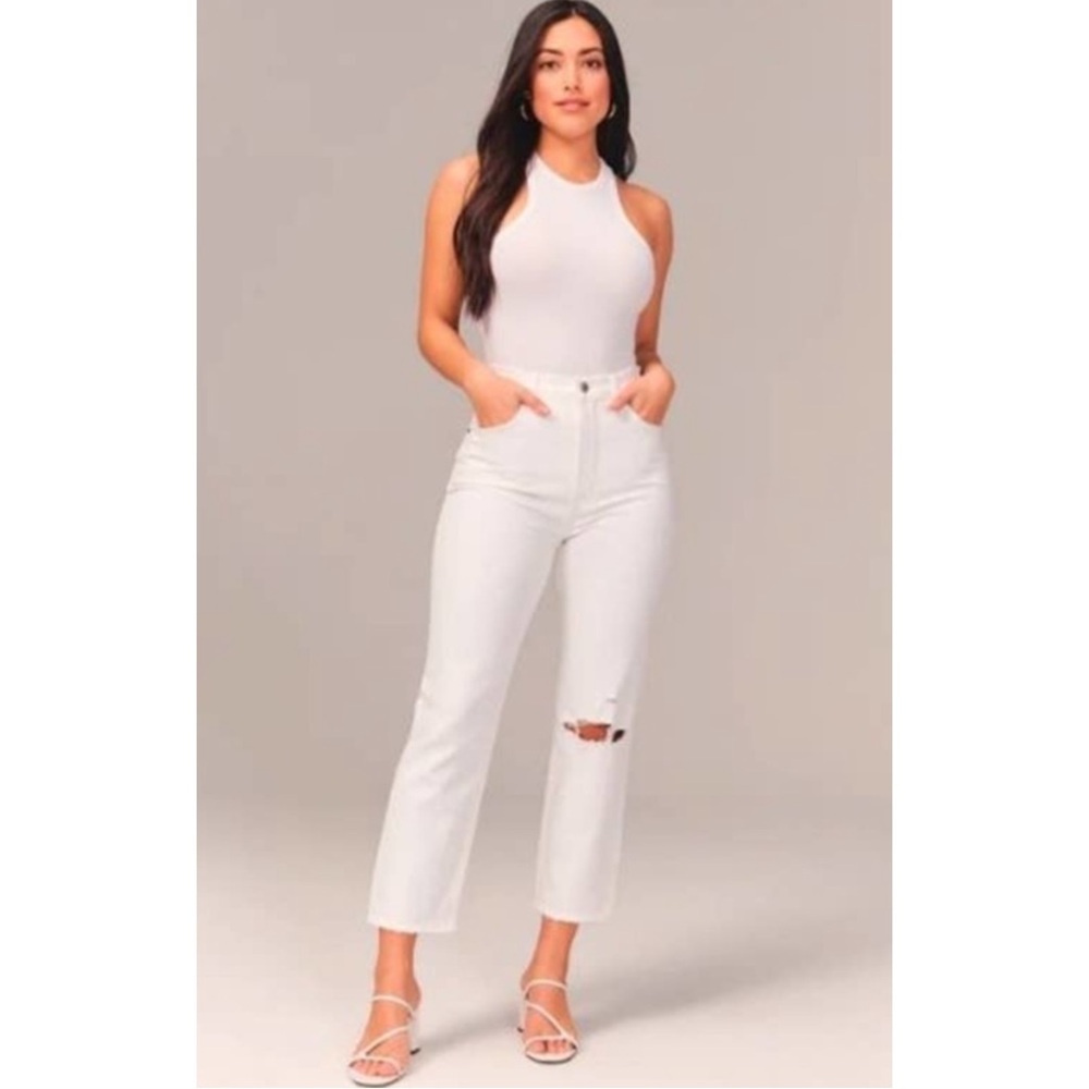 ABERCROMBIE | The Ankle Straight Ultra High Rise Jeans in White, Size 26